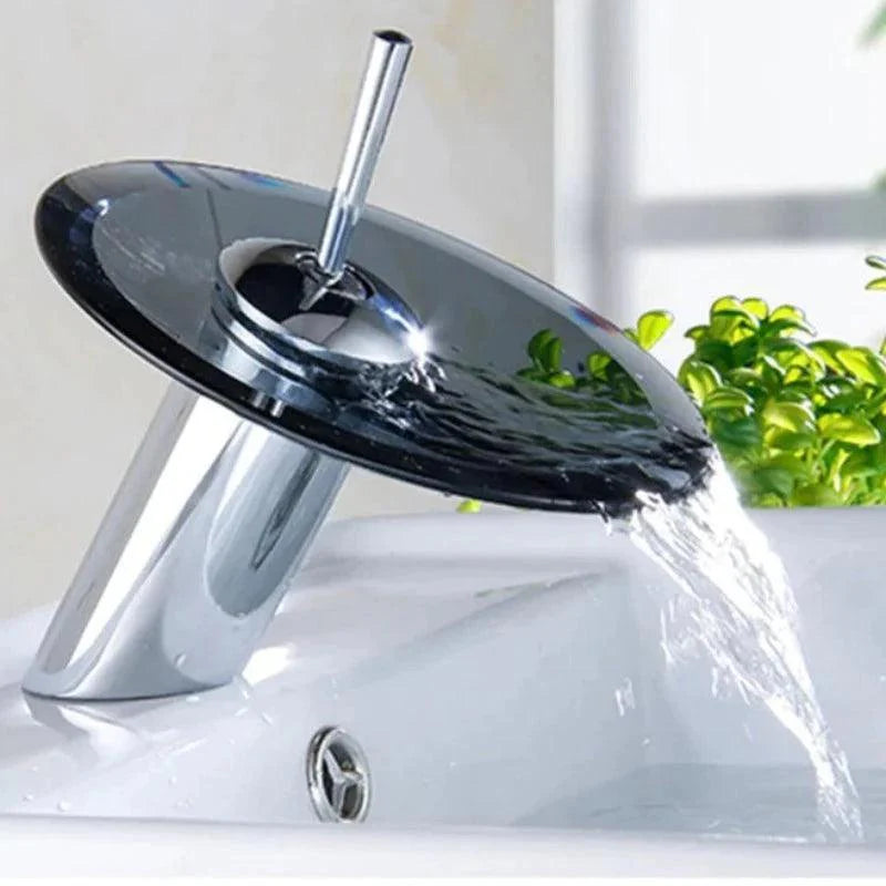 Torneira para Banheiro de Vidro em Cascata Versatti
